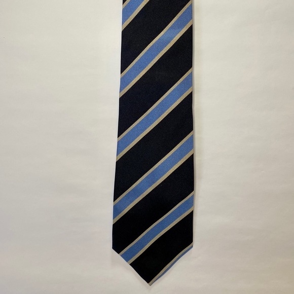 Banana Republic 100% Silk Blue w/Grey Neck Tie - Picture 4 of 5